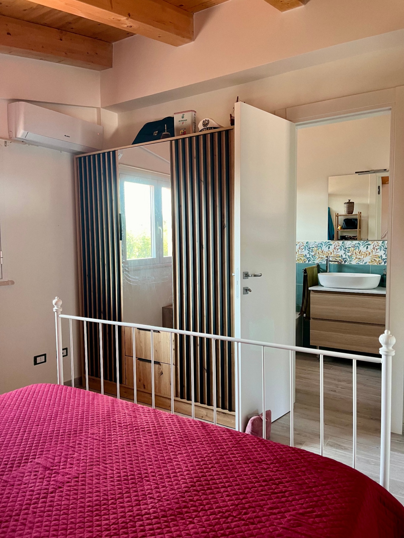 Two double bedrooms with Mediterranean view at The Blue Window holiday home in Augusta, Sicily
