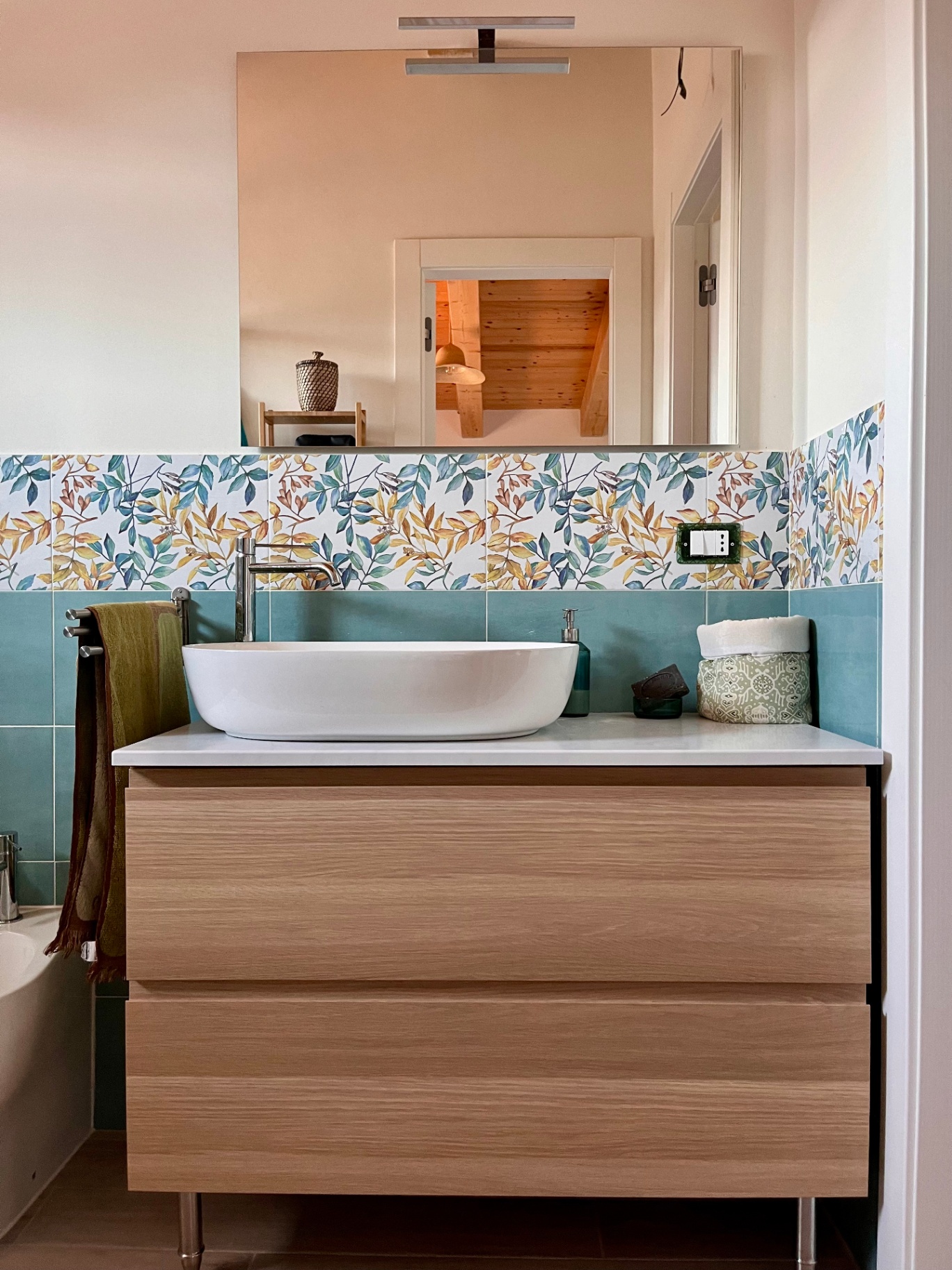 Two double bedrooms with Mediterranean view at The Blue Window holiday home in Augusta, Sicily